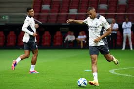 队的加入, 外国战队同 队的加入, 外国战队同