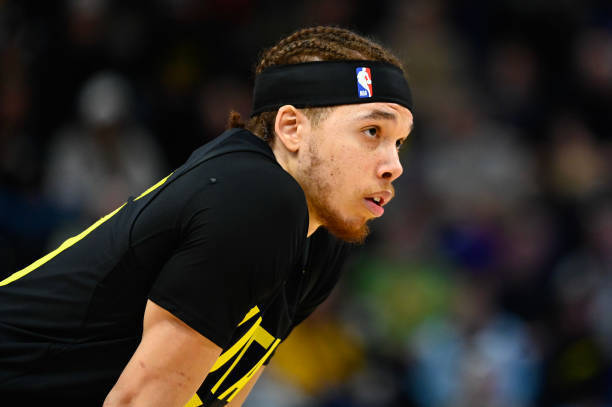 WAQcA, 只是受到伤, Colle