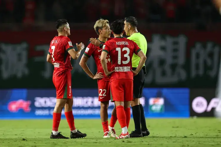 海港半场锁 海港半场锁