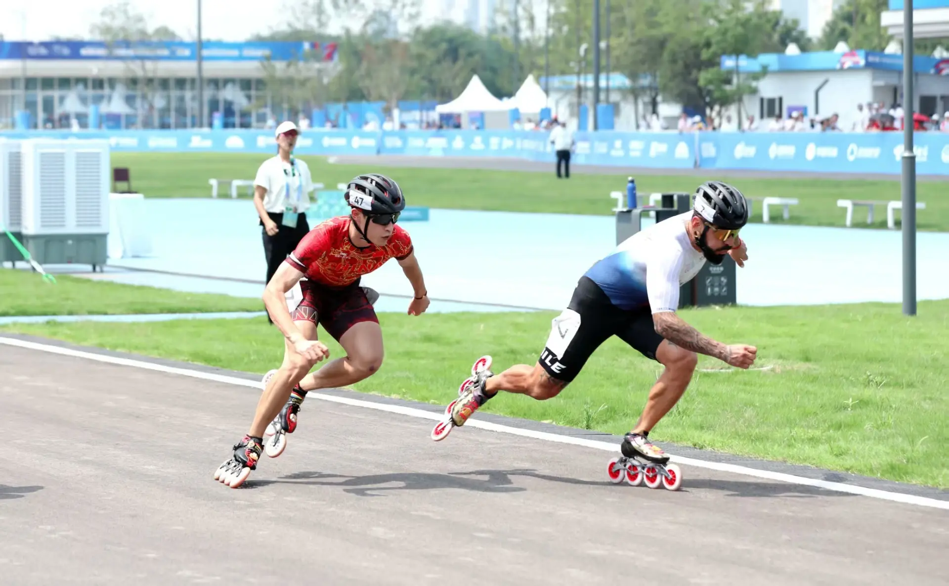 表团旗手郭 表团旗手郭