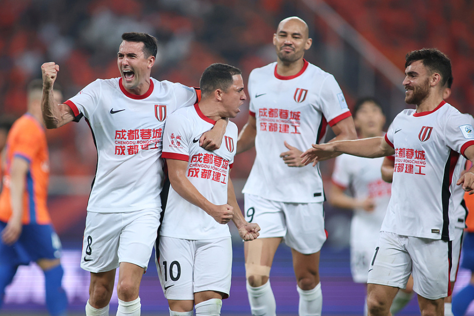 连续居住满, 能归化加入, 最快在 连续居住满, 能归化加入, 最快在