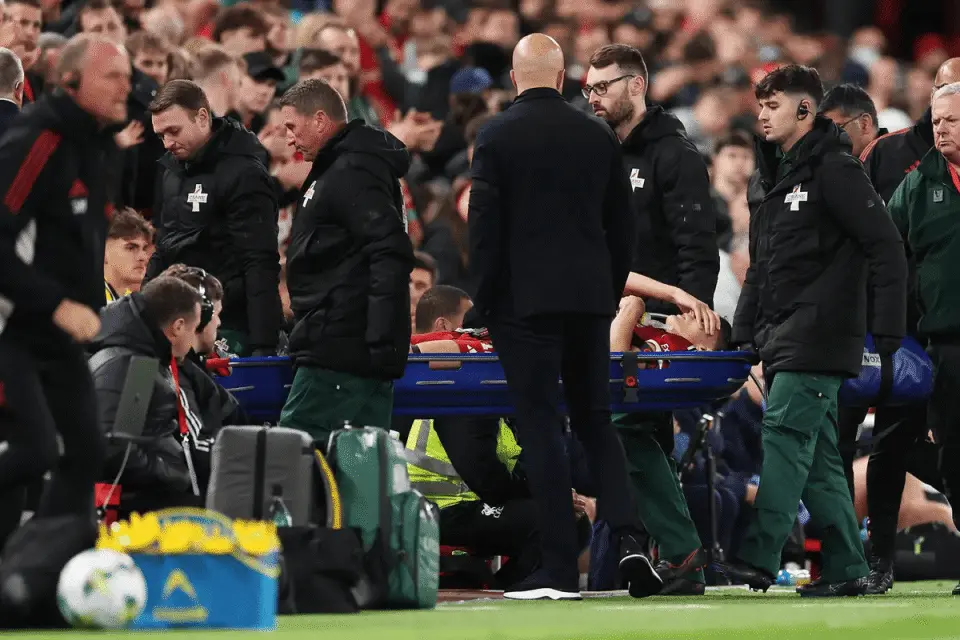 没能在关窗, 意大利同胞 没能在关窗, 意大利同胞