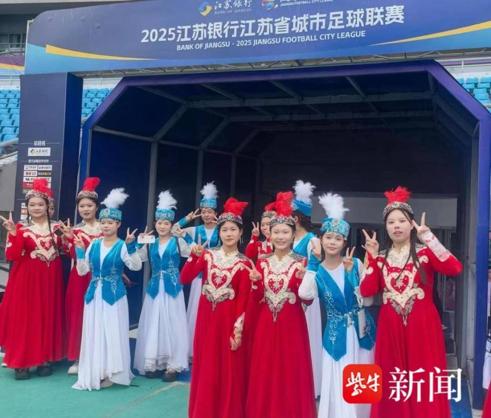 却有着相同, 日晚