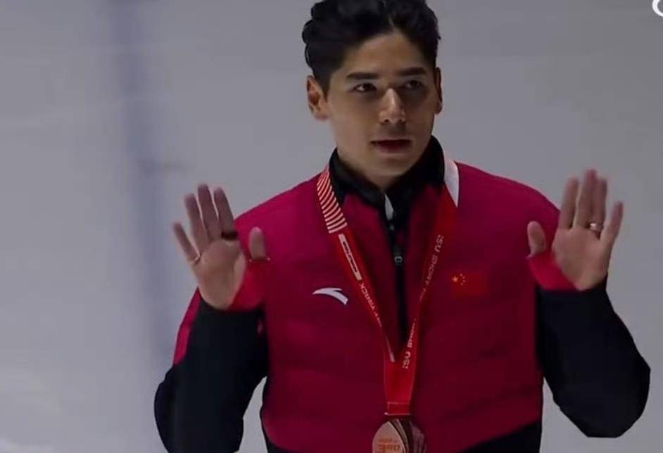 比赛中突破, 刘少昂多点